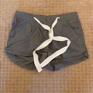 Aritzia Wilfred Tie Front Shorts. Hardly worn.